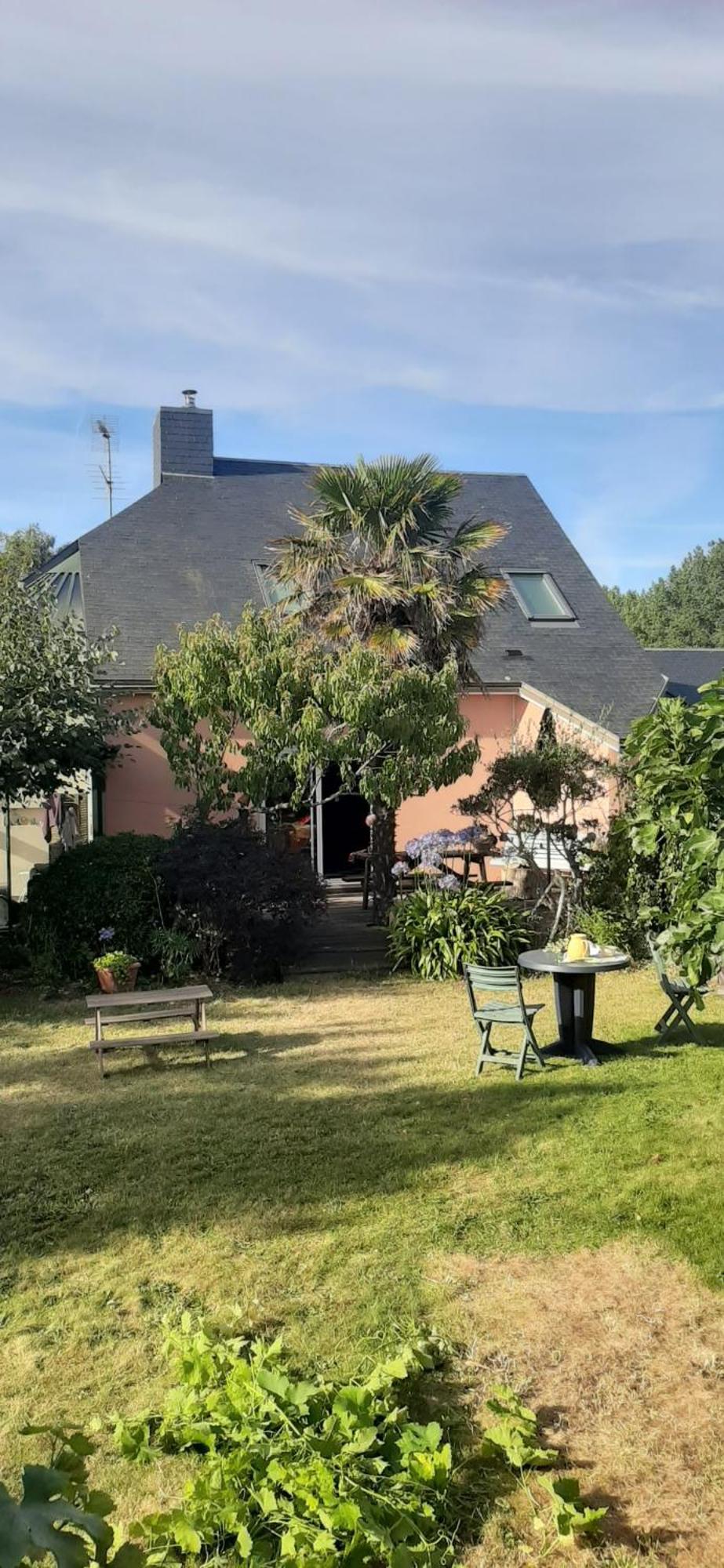 La Maison Rose - Avec Grand Jardin Clos A 300M De La Mer Hauteville-sur-Mer Exterior photo